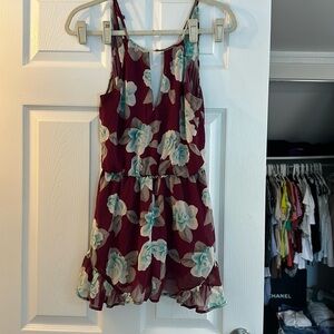 Romper- back loop ripped needs to be stitched but button intact